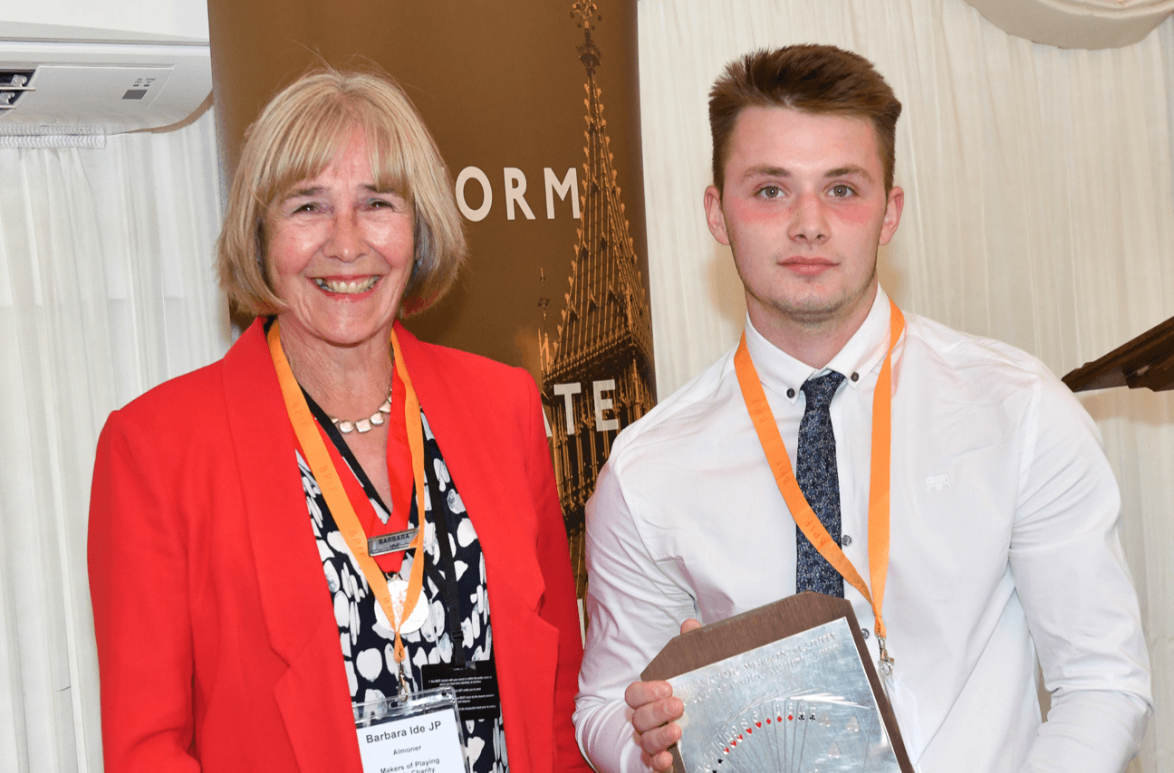 Recognise someone who's excelled this year