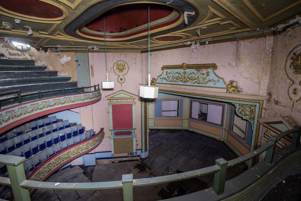 The-Grand-Theatre--Doncaster-4
