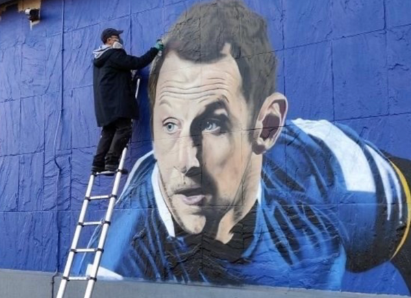 Mural of Leeds Rhino's legend Rob Burrow nears completion