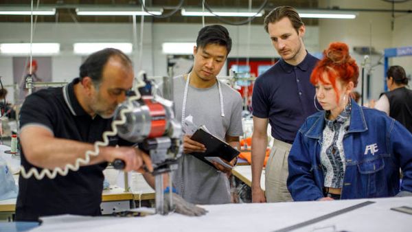 What to consider when launching an apprentice scheme in your business