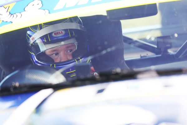 Alpaca back 16yr old Ginetta driver all the way