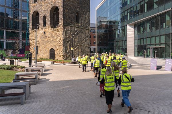 Steel signing marks major milestone at 11 & 12 Wellington Place