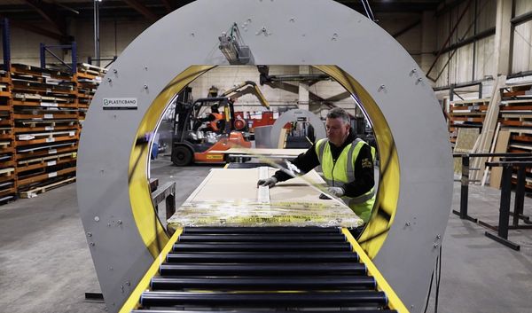 online retailer announces £700,00 investment