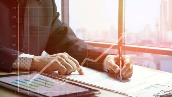 Key strategies to grow a small business during a recession