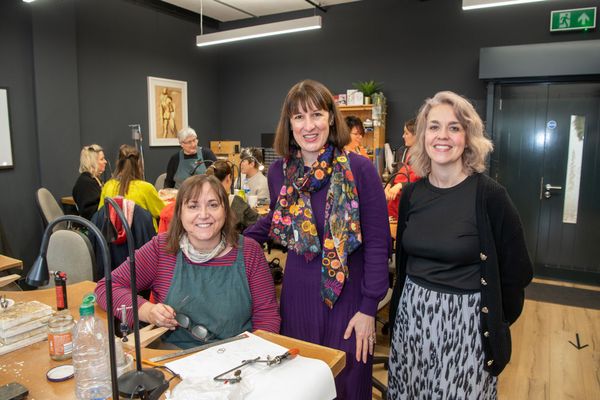 Shadow Chancellor praises 'inspirational' Sunny Bank Mills