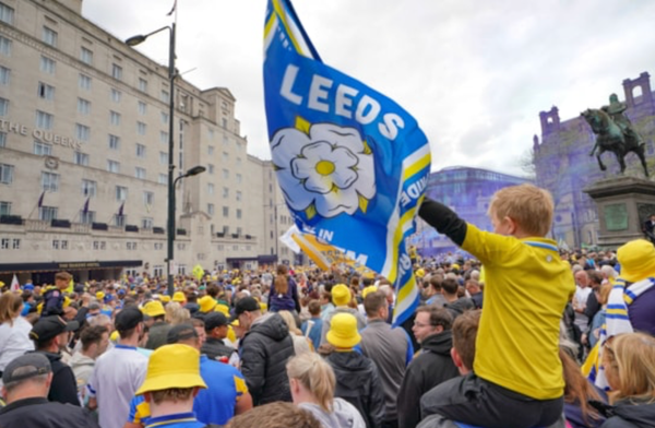 Message of thanks after 150,000 line the streets for Leeds United parade