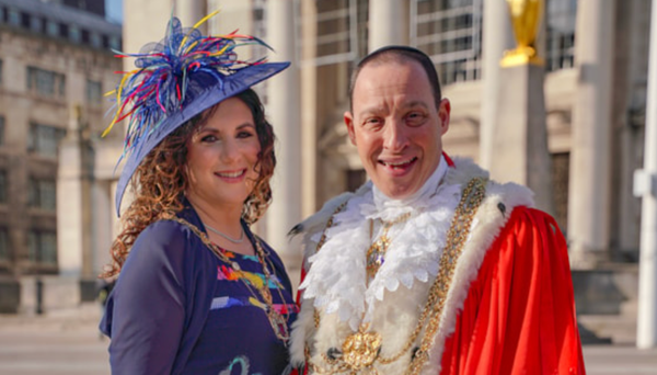 Dan Cohen becomes the 131st Lord Mayor of Leeds