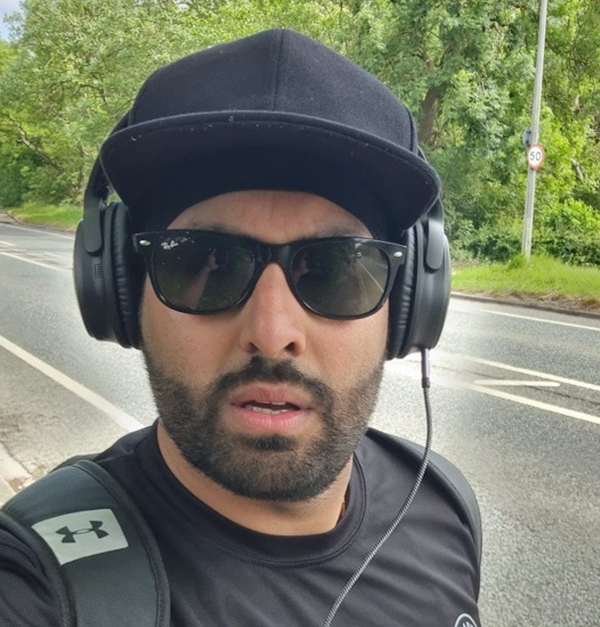 Solicitors Partner Walks from Newcastle to Leeds to raise money for ANDYSMANCLUB